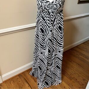 WHBM – Black and White Long Strapless Silk Dress – Size 12